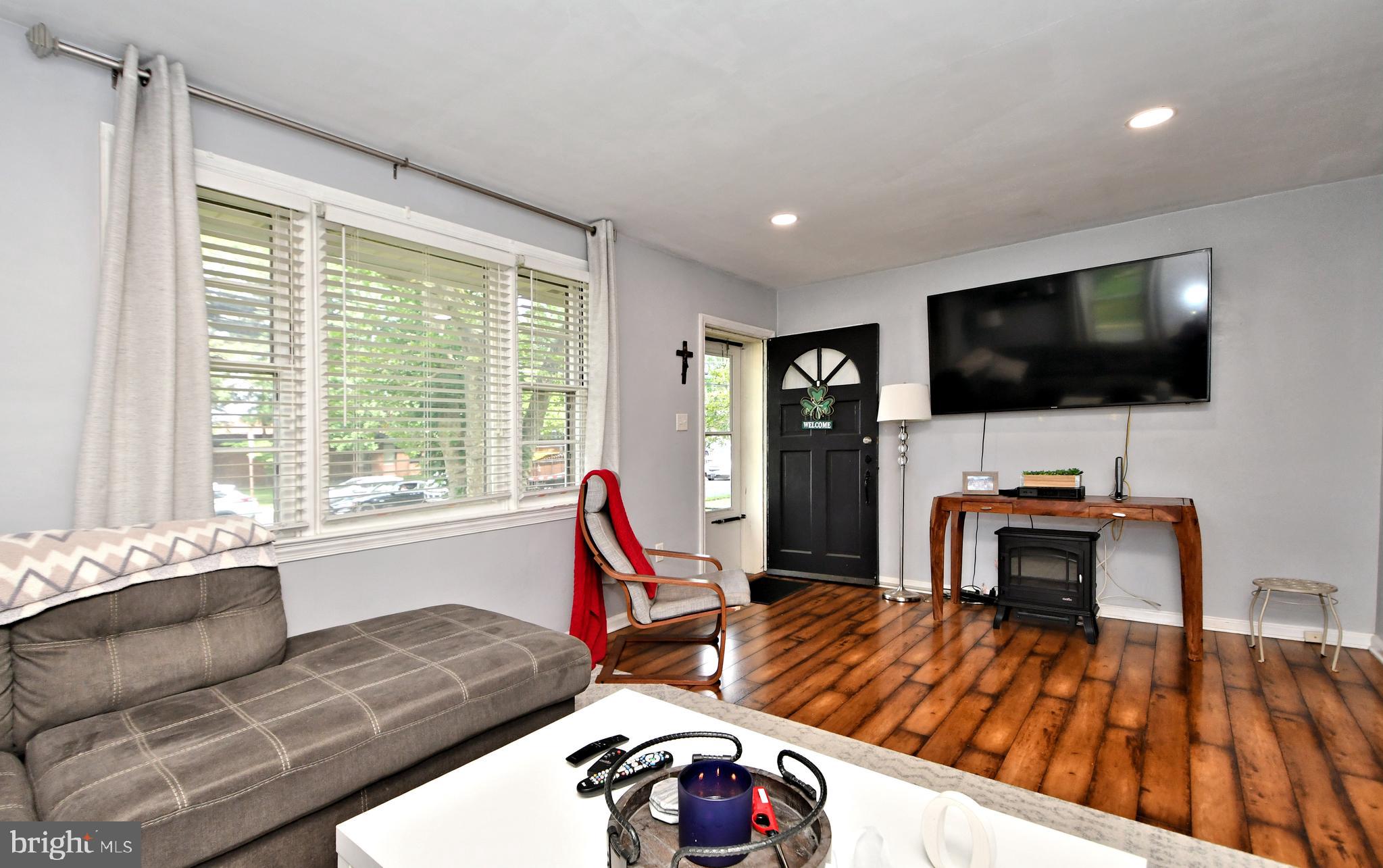 339 Church Road Lansdale, PA 19446 - Photo 5 of 25 Gallery Image 5
