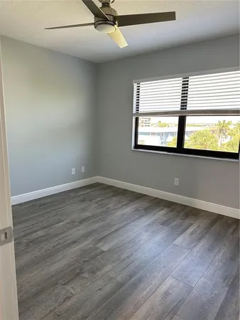 $3,500 | 12500 Capri Circle North, Unit 401, Treasure Island, FL 33706