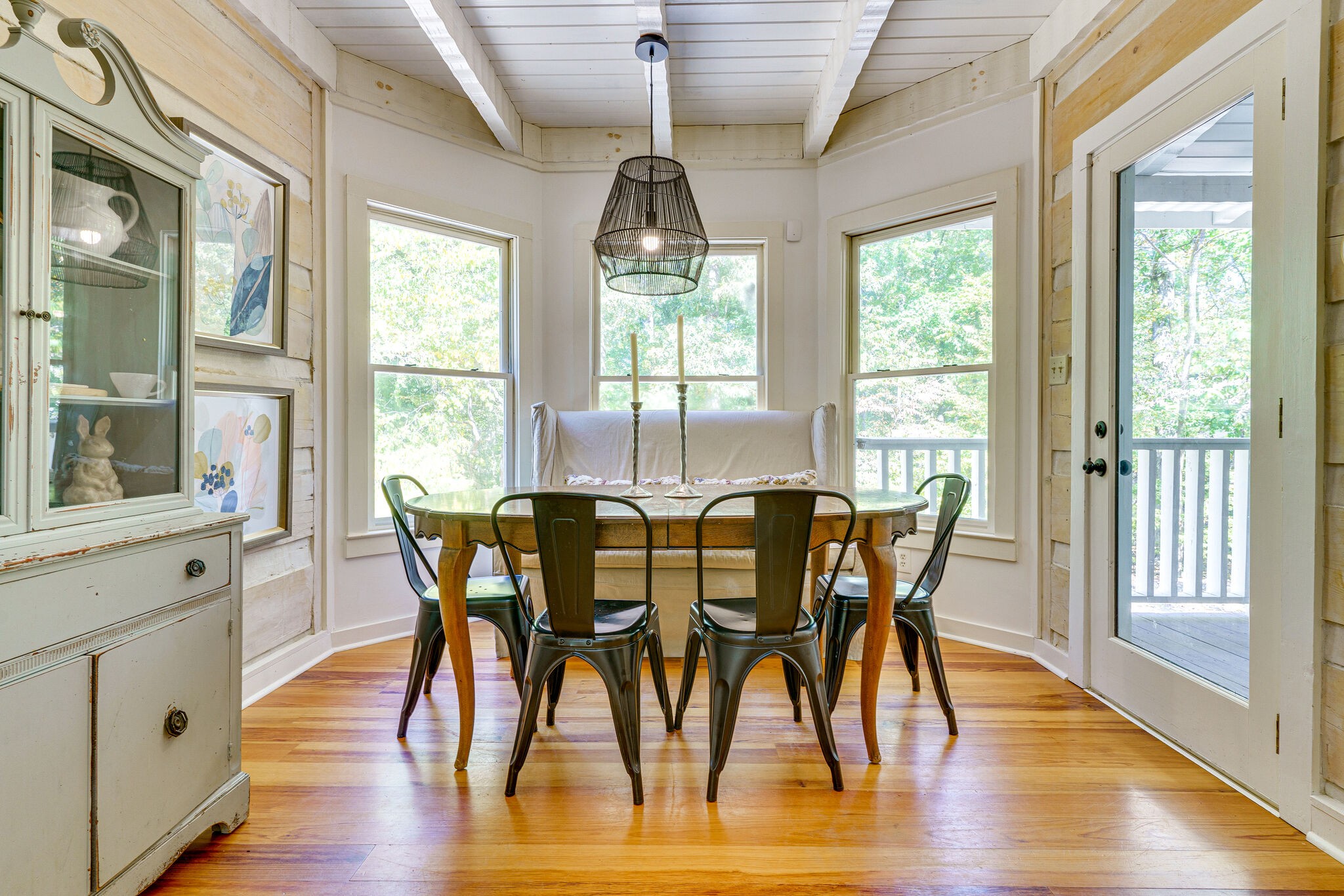 1500 Fallen Beetree Road Kingston Springs, TN 37082 - Photo 6 of 47 a dining room with furniture window wooden floor