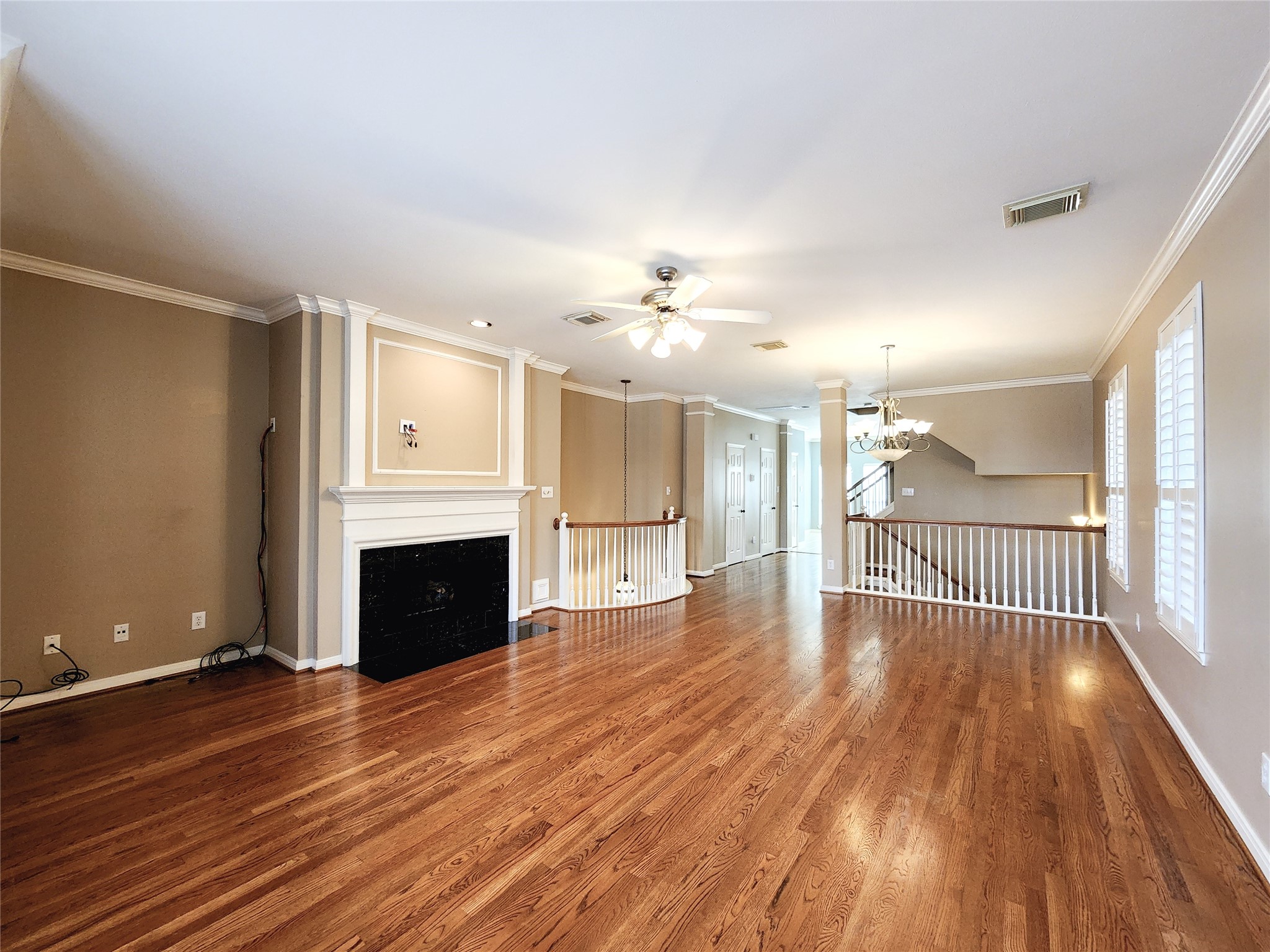 2637 West Dallas Street Houston, TX 77019 - Photo 8 of 22