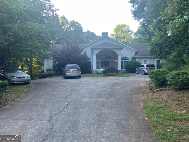 $749,000 | 5020 Hickory Mill Drive Southeast, Smyrna, GA 30082