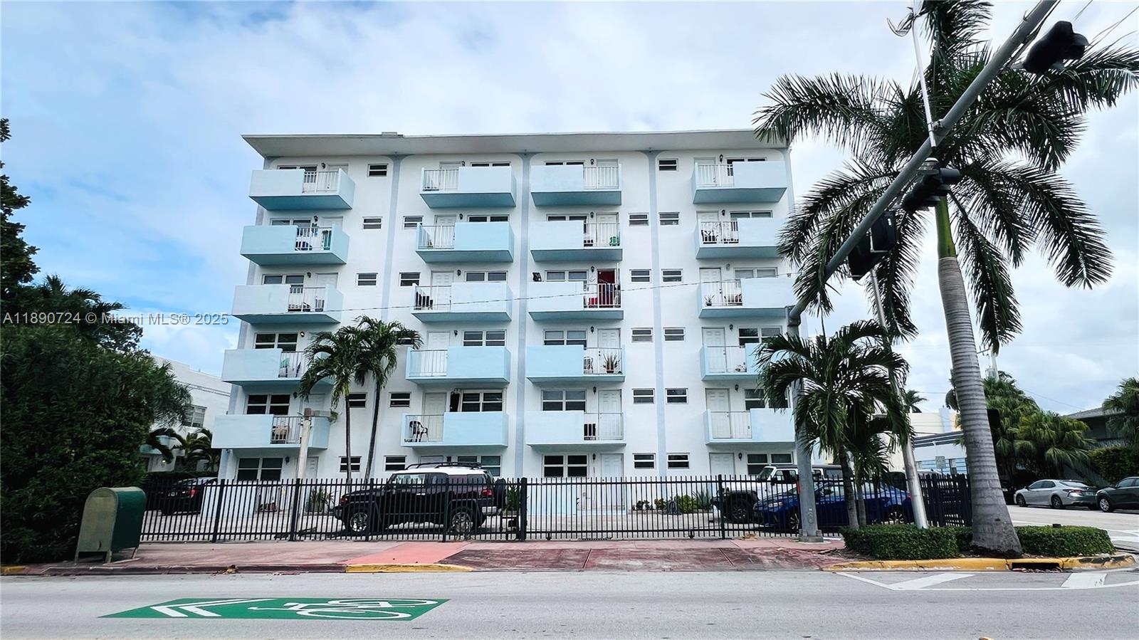 801 Meridian Avenue, Unit 1A Miami Beach, FL 33139 - Photo 18 of 18 a front view of a building with street view