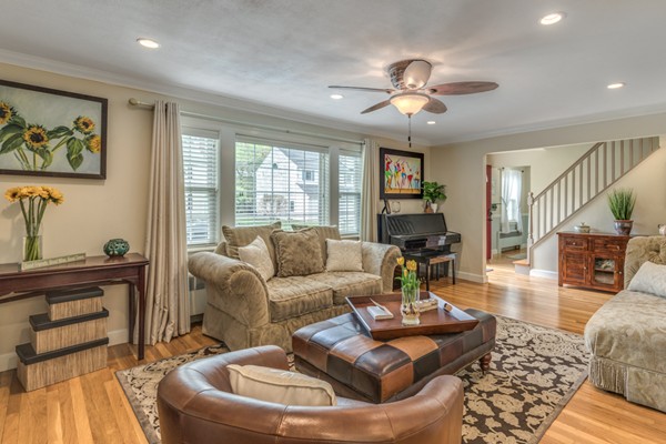 148 Plymouth Road Needham, MA 02492 - Photo 5 of 25