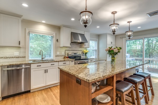 148 Plymouth Road Needham, MA 02492 - Photo 9 of 25