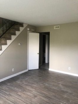 1251 State Line Road, Unit 41 Oak Grove, KY 42262 - Photo 2 of 7