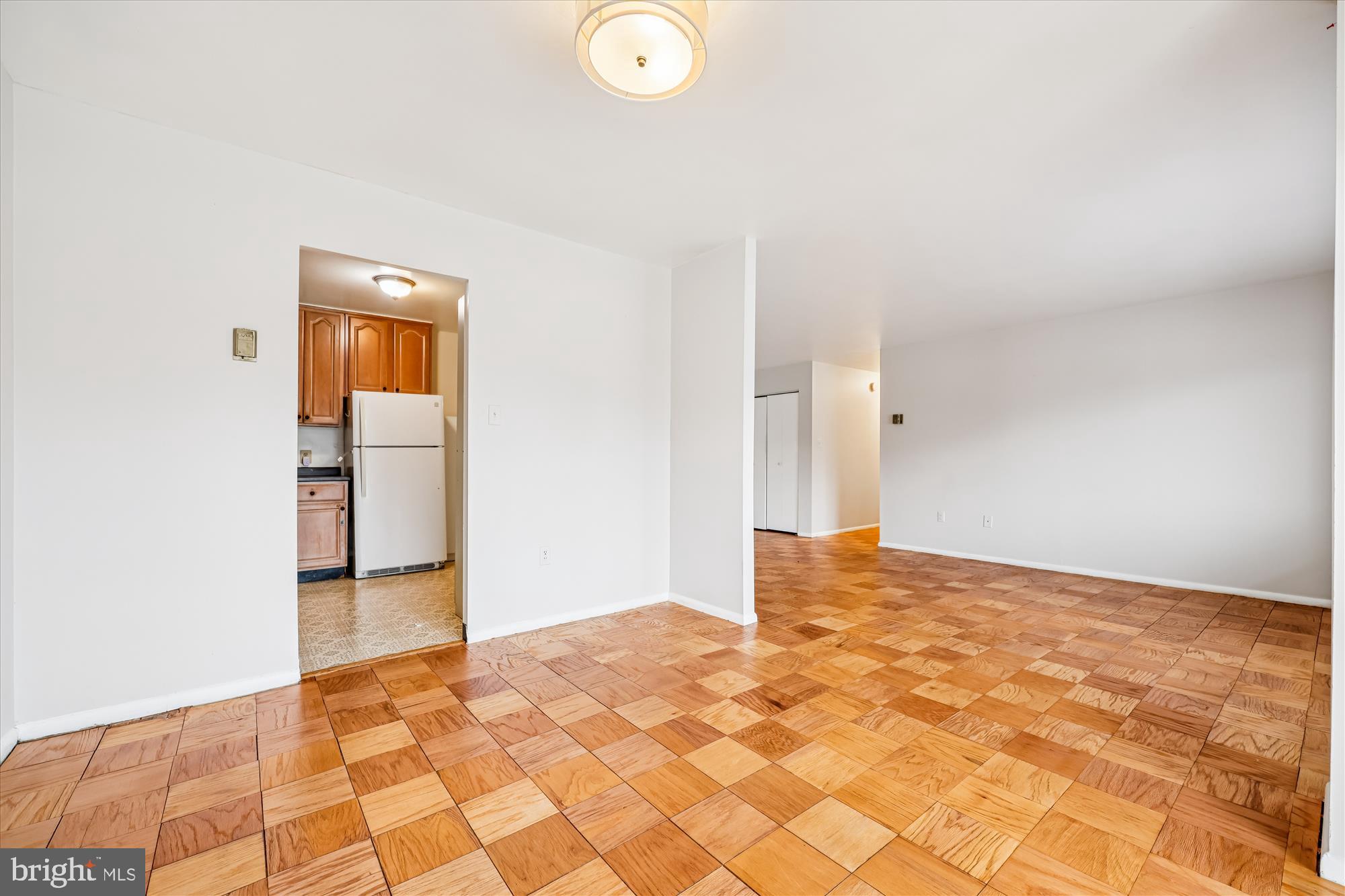 1111 University Boulevard West, Unit 218 Silver Spring, MD 20902 - Photo 12 of 51 Dining Room