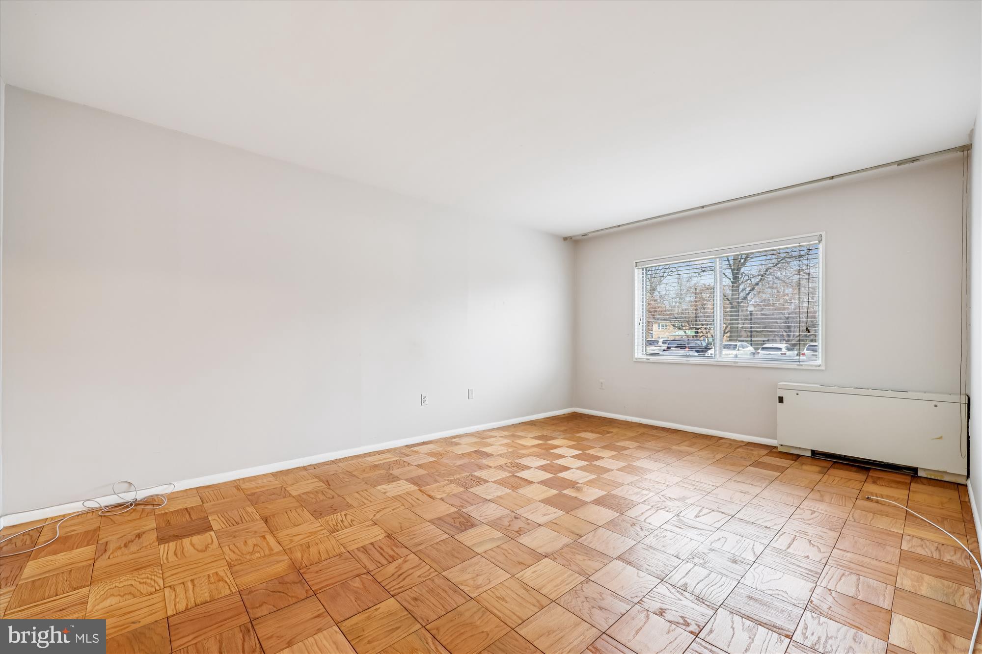 1111 University Boulevard West, Unit 218 Silver Spring, MD 20902 - Photo 17 of 51 Primary Bedroom