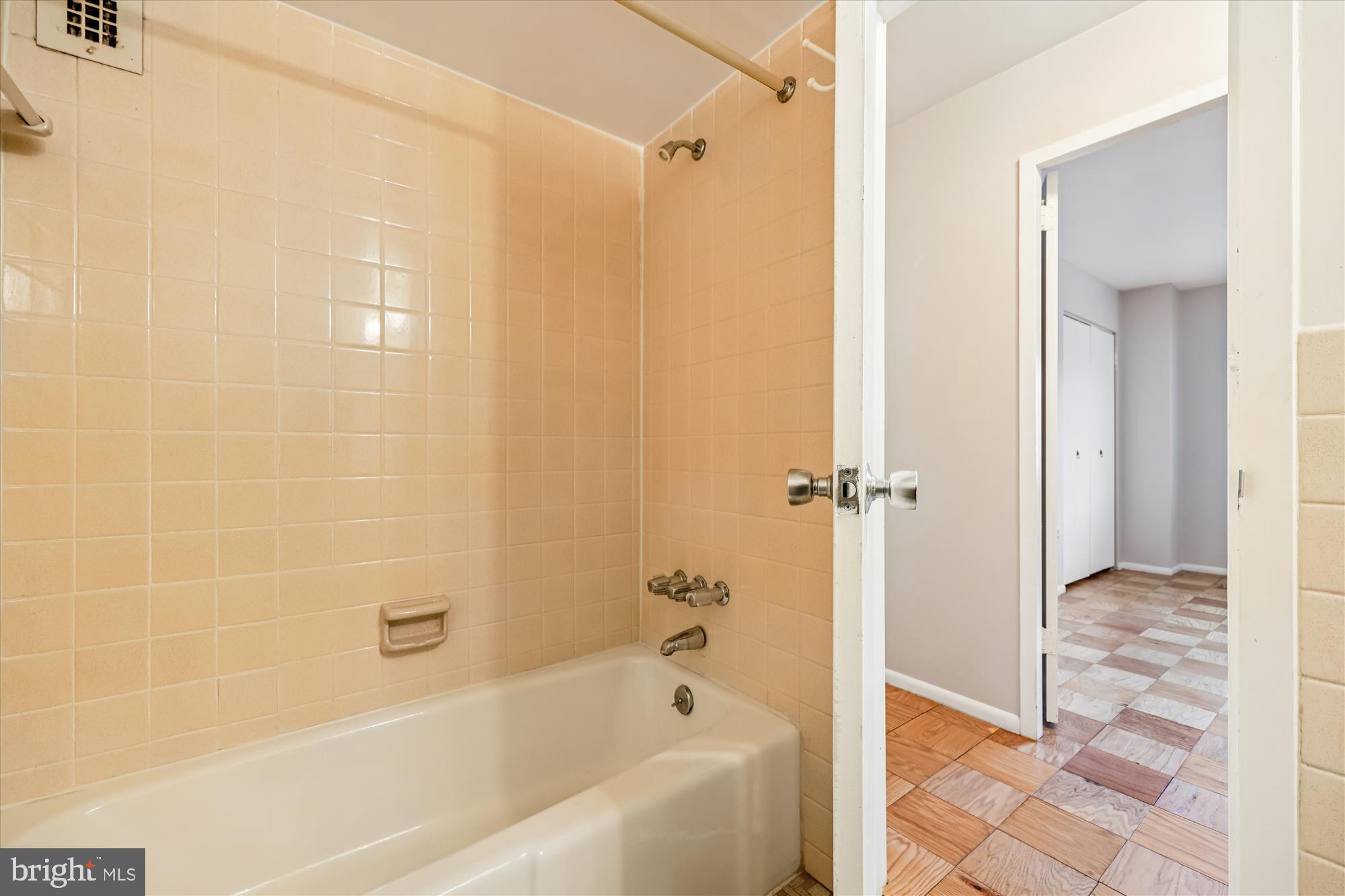 1111 University Boulevard West, Unit 218 Silver Spring, MD 20902 - Photo 25 of 51 Hall Bath
