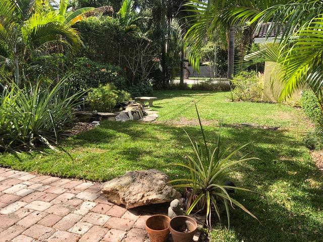 698 Southwest 4th Street Boca Raton, FL 33486 - Photo 11 of 52 Tropical Landscaping