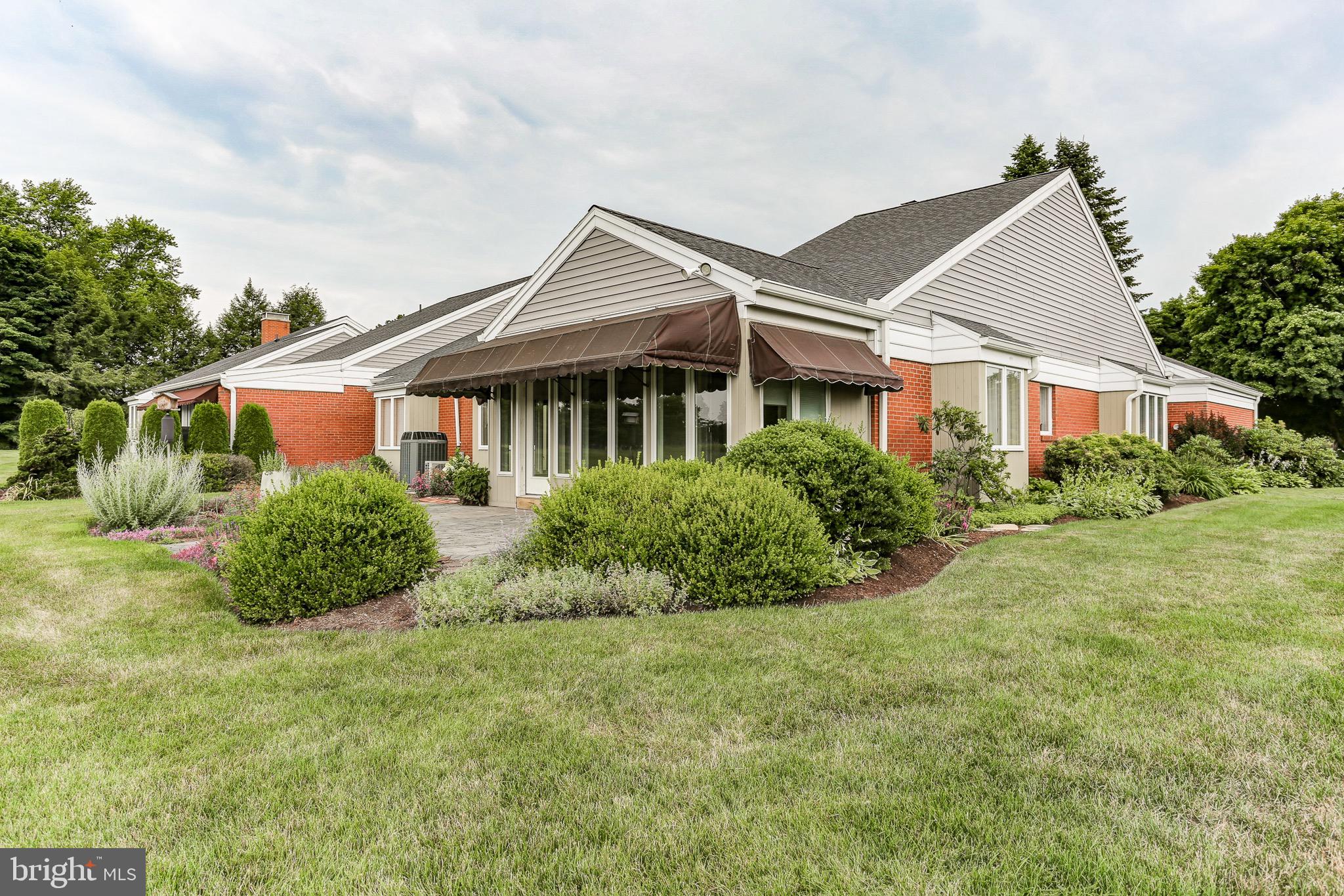 3 Spring Creek Manor Hershey, PA 17033 - Photo 10 of 54