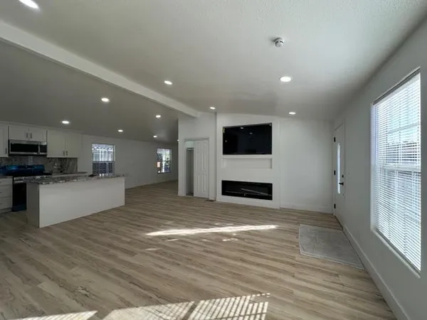 $3,700 | 117 Peartree Lane, Hollister, CA 95023