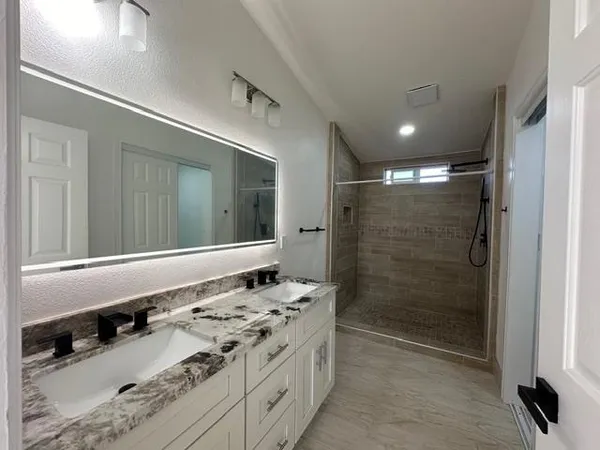 $3,700 | 117 Peartree Lane, Hollister, CA 95023