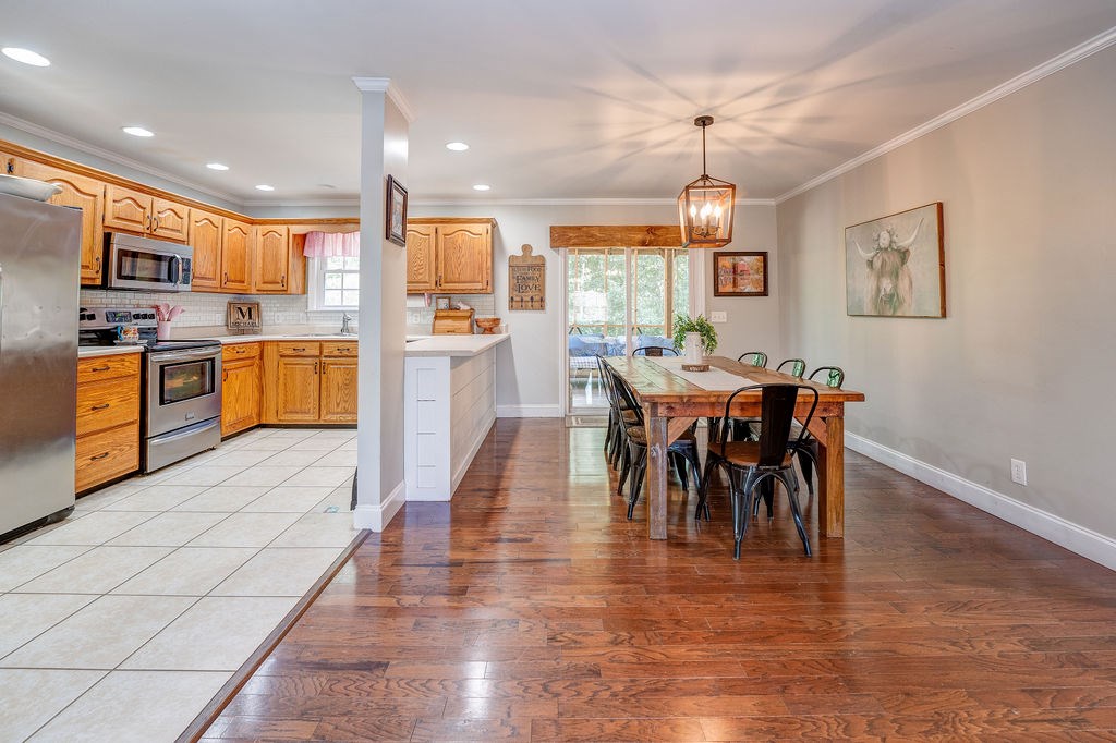 2282 Bowers Road Northeast Dalton, GA 30721 - Photo 12 of 49 Gallery Image 12