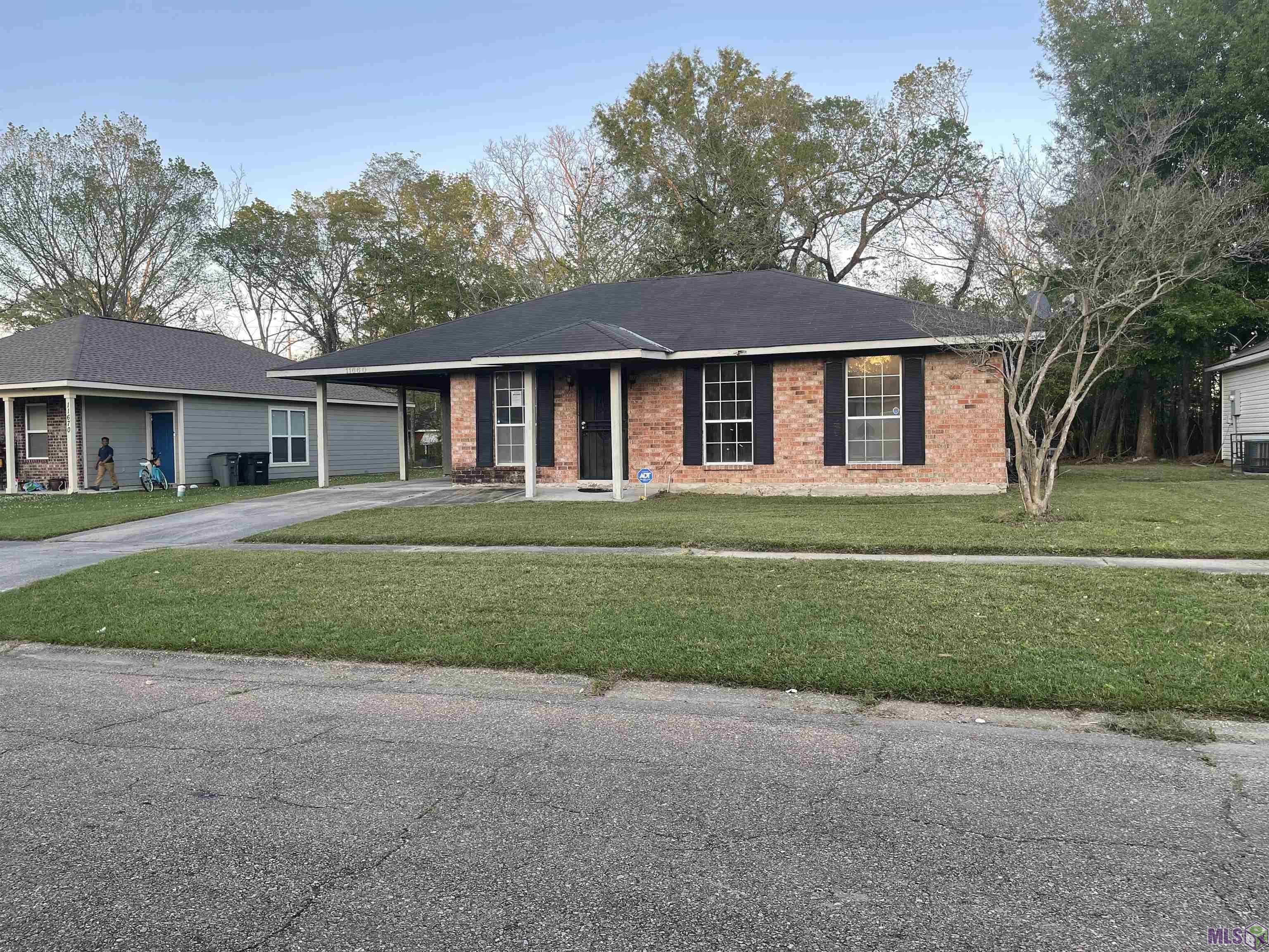 11660 Candace Street Baton Rouge, LA 70807 - Photo 2 of 9 Gallery Image 2