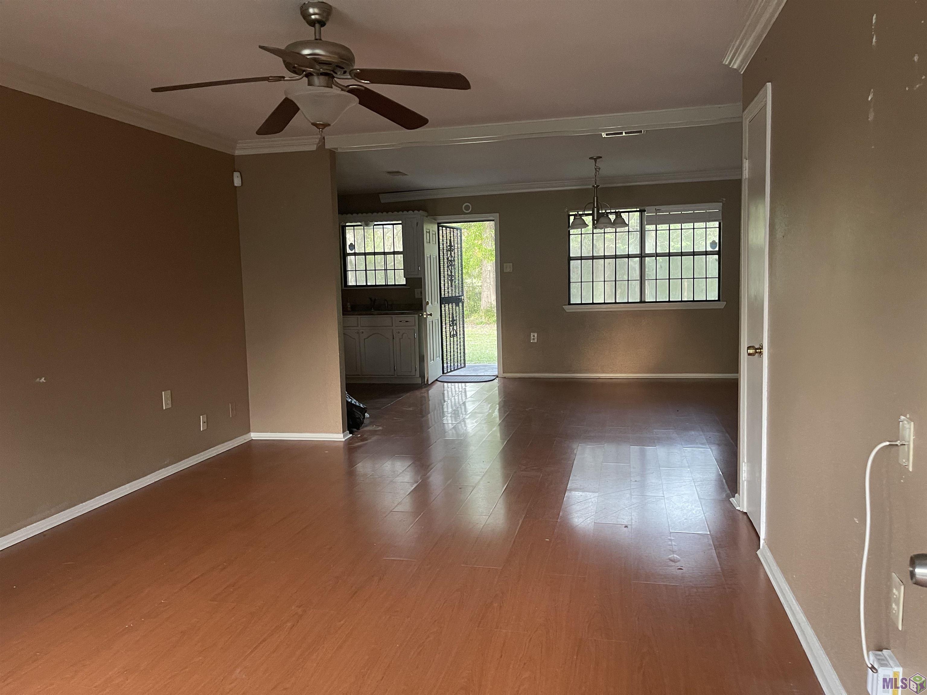 11660 Candace Street Baton Rouge, LA 70807 - Photo 3 of 9 Gallery Image 3
