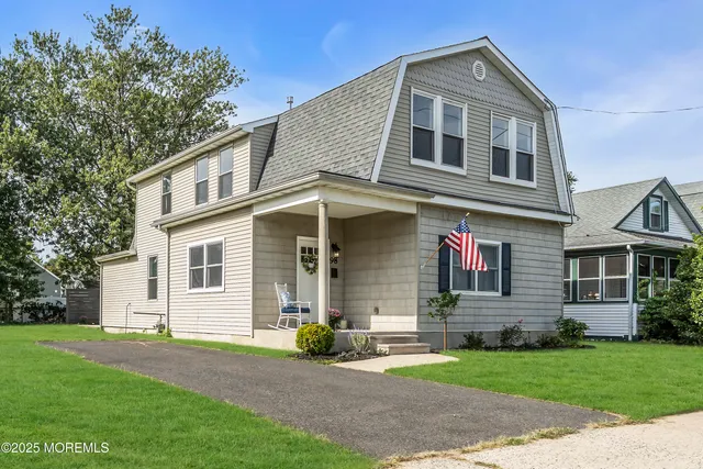 a view of sky from window