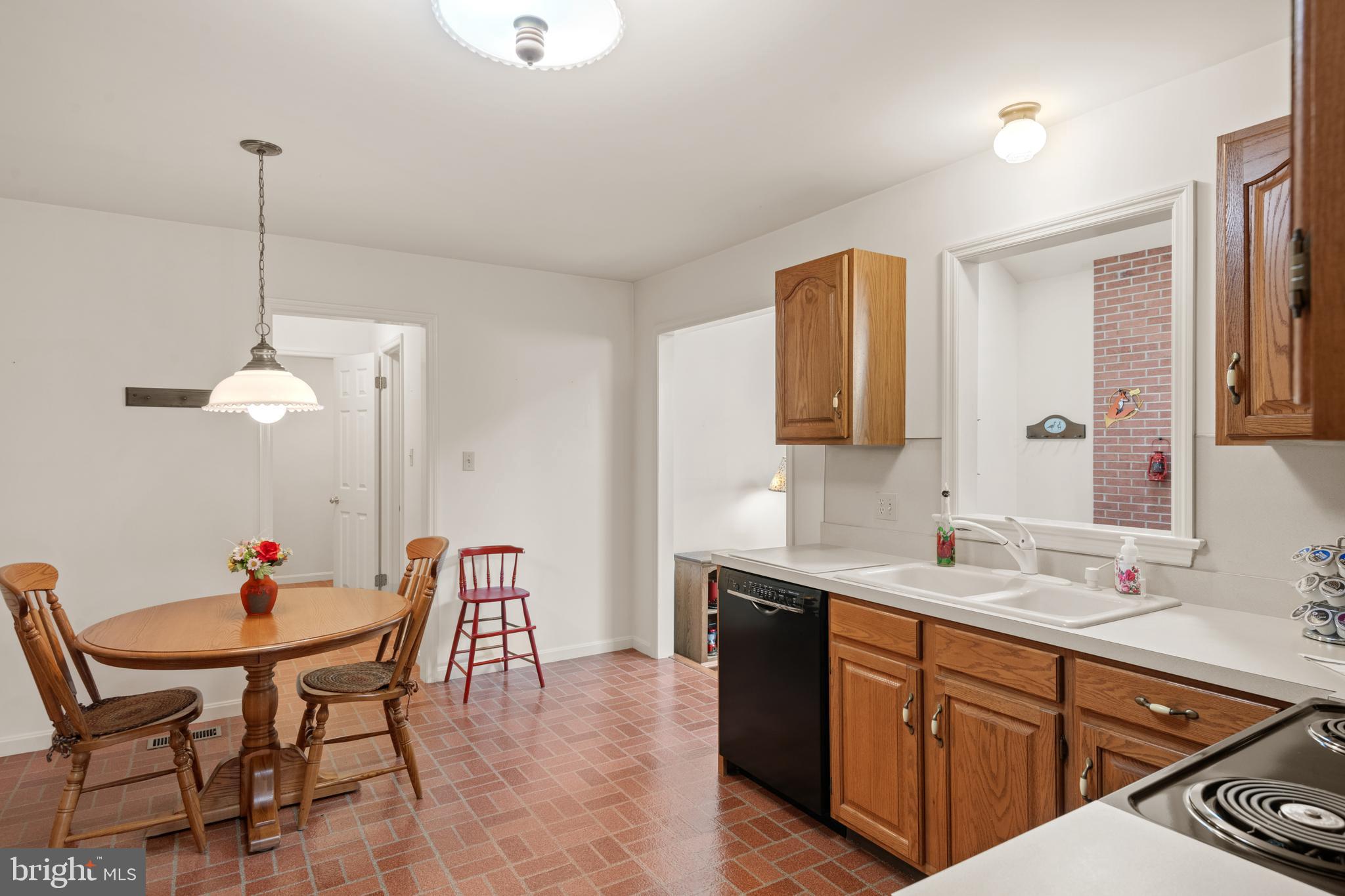 150 Briar Hill Road Lititz, PA 17543 - Photo 15 of 50