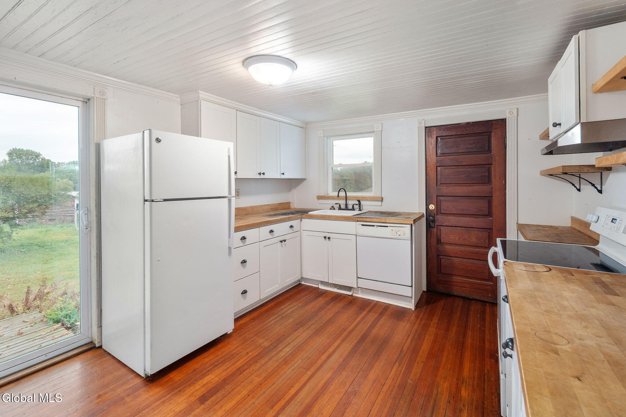 322 Hubb Shutts Road Cobleskill, NY 12043 - Photo 19 of 55 37-322HubbShutts_int_07