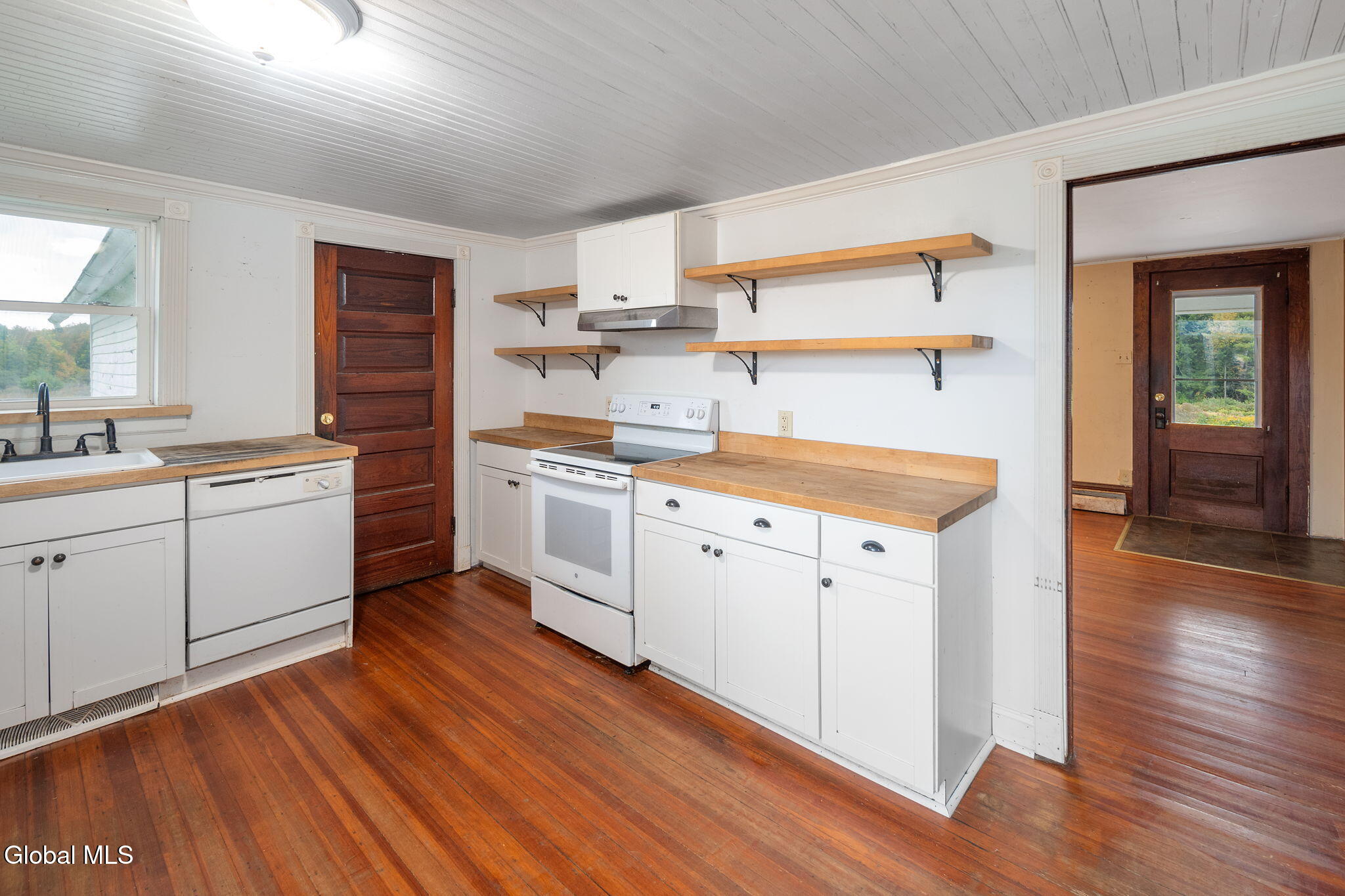 322 Hubb Shutts Road Cobleskill, NY 12043 - Photo 21 of 55 40-322HubbShutts_int_10