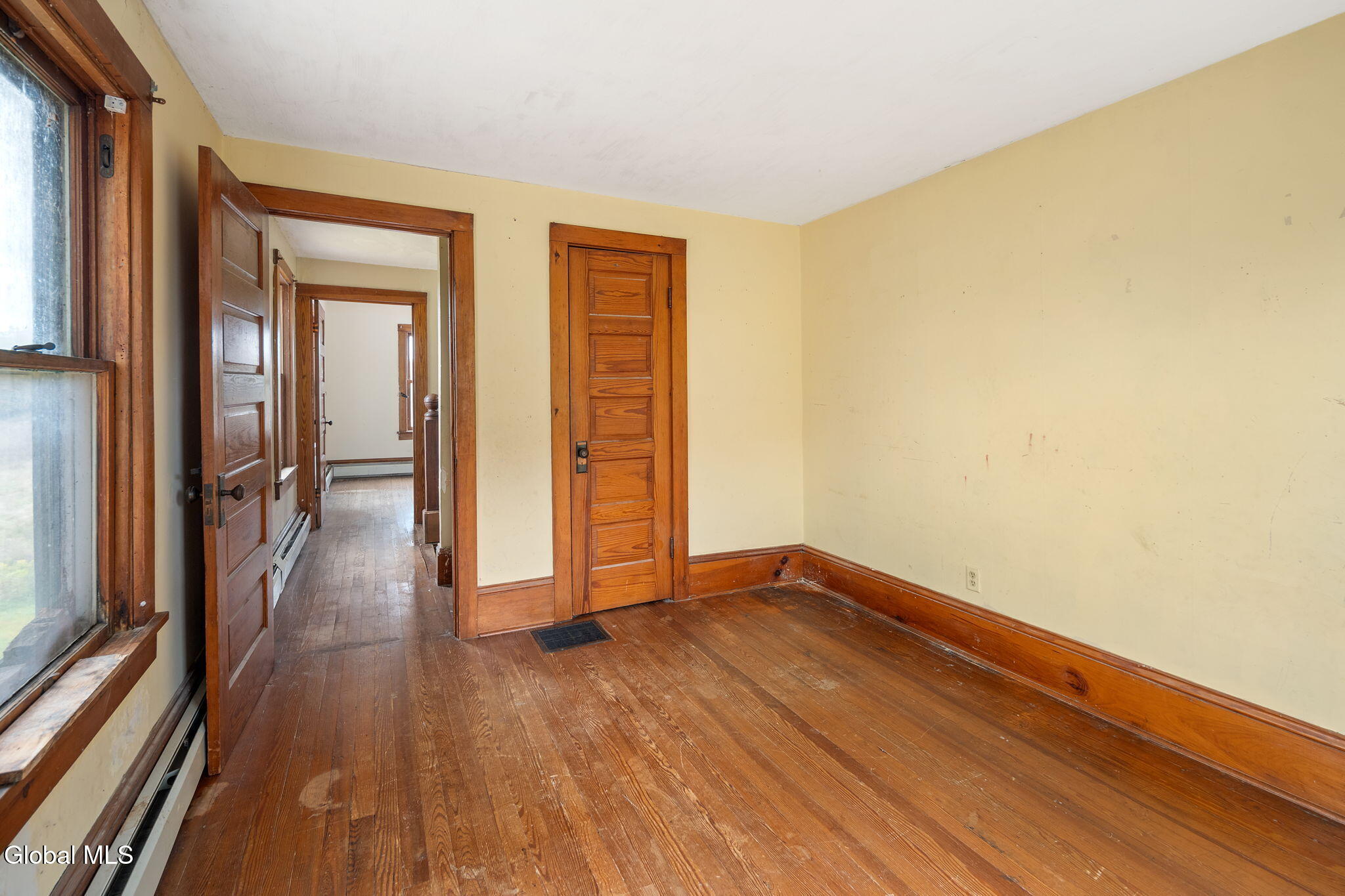 322 Hubb Shutts Road Cobleskill, NY 12043 - Photo 27 of 55 48-322HubbShutts_int_18