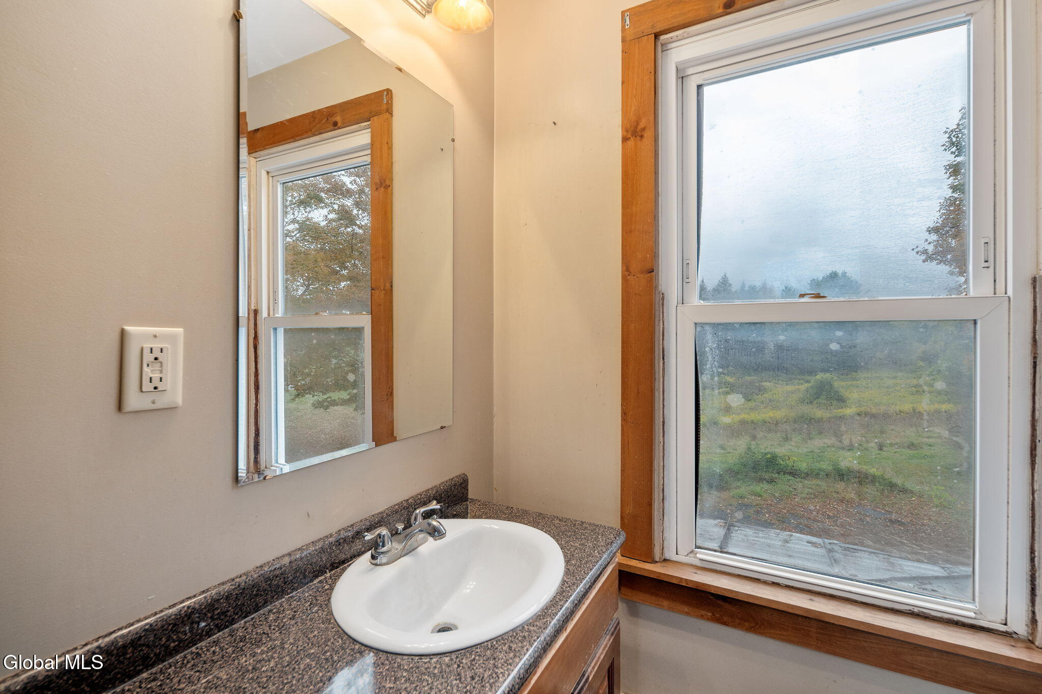 322 Hubb Shutts Road Cobleskill, NY 12043 - Photo 31 of 55 55-322HubbShutts_int_25