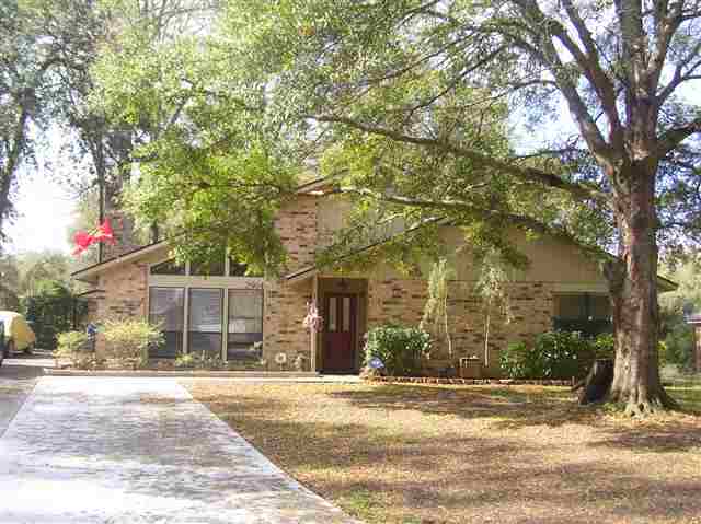 2904 Riverside Drive Beaufort, SC 29902 - Photo 1 of 12 Primary Photo