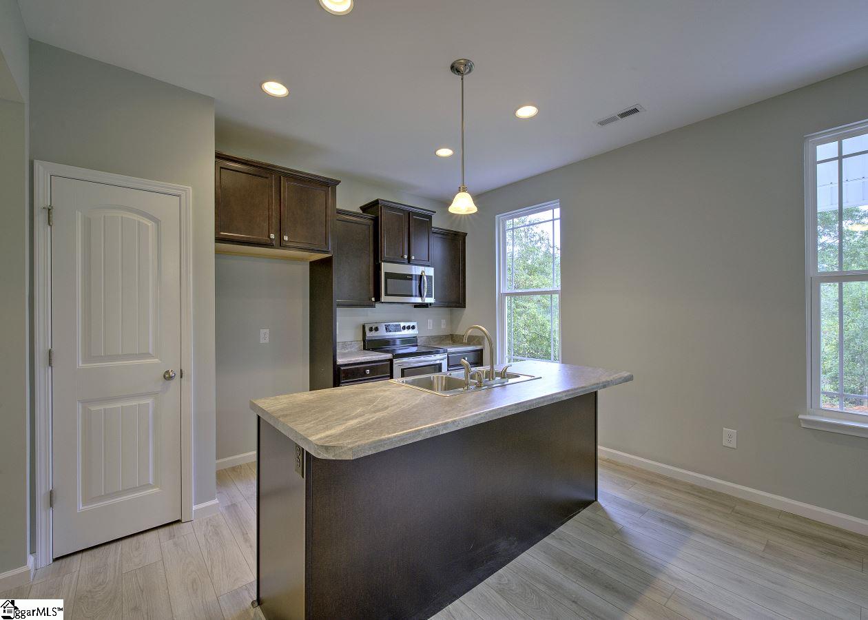 19 Lyman Lake Road Lyman, SC 29365 - Photo 11 of 36
