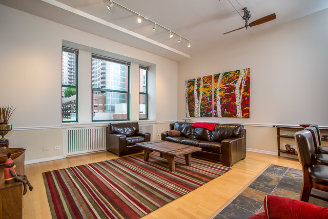 807 Church Street, Unit 410 Evanston, IL 60201 - Photo 3 of 12