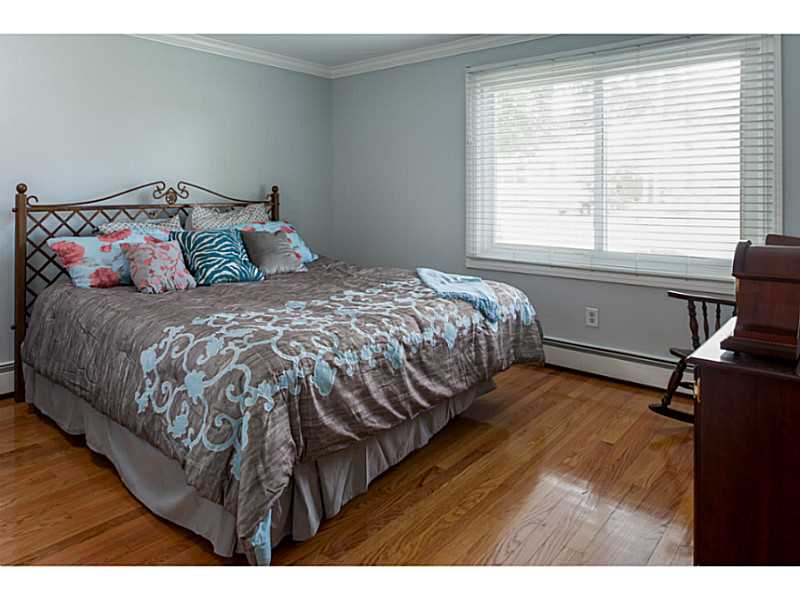 22 Falmouth Road Cranston, RI 02920 - Photo 21 of 25 Bedroom.