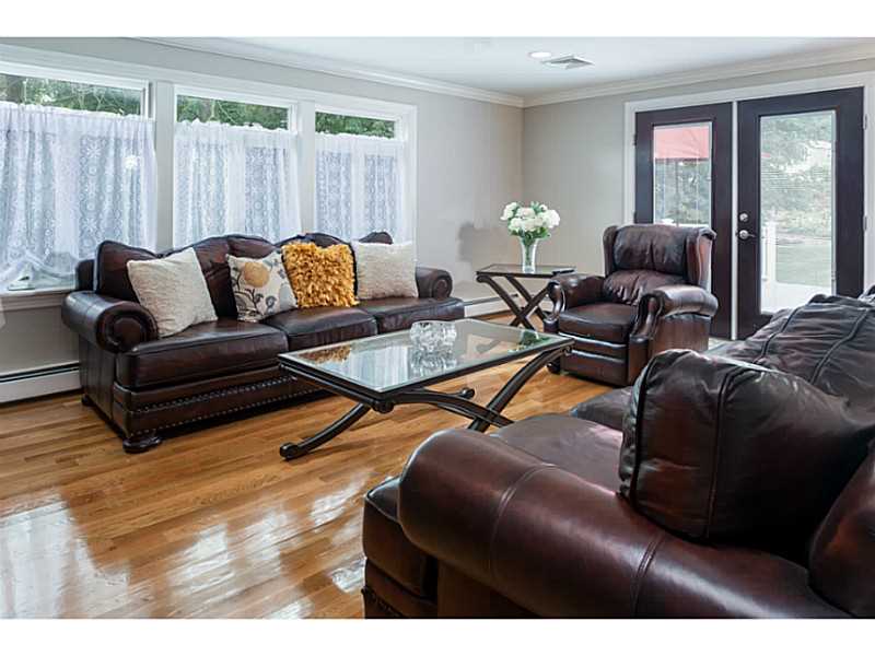 22 Falmouth Road Cranston, RI 02920 - Photo 6 of 25 Den/Family/Great Room.