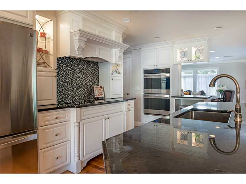 22 Falmouth Road Cranston, RI 02920 - Photo 9 of 25 Kitchen.