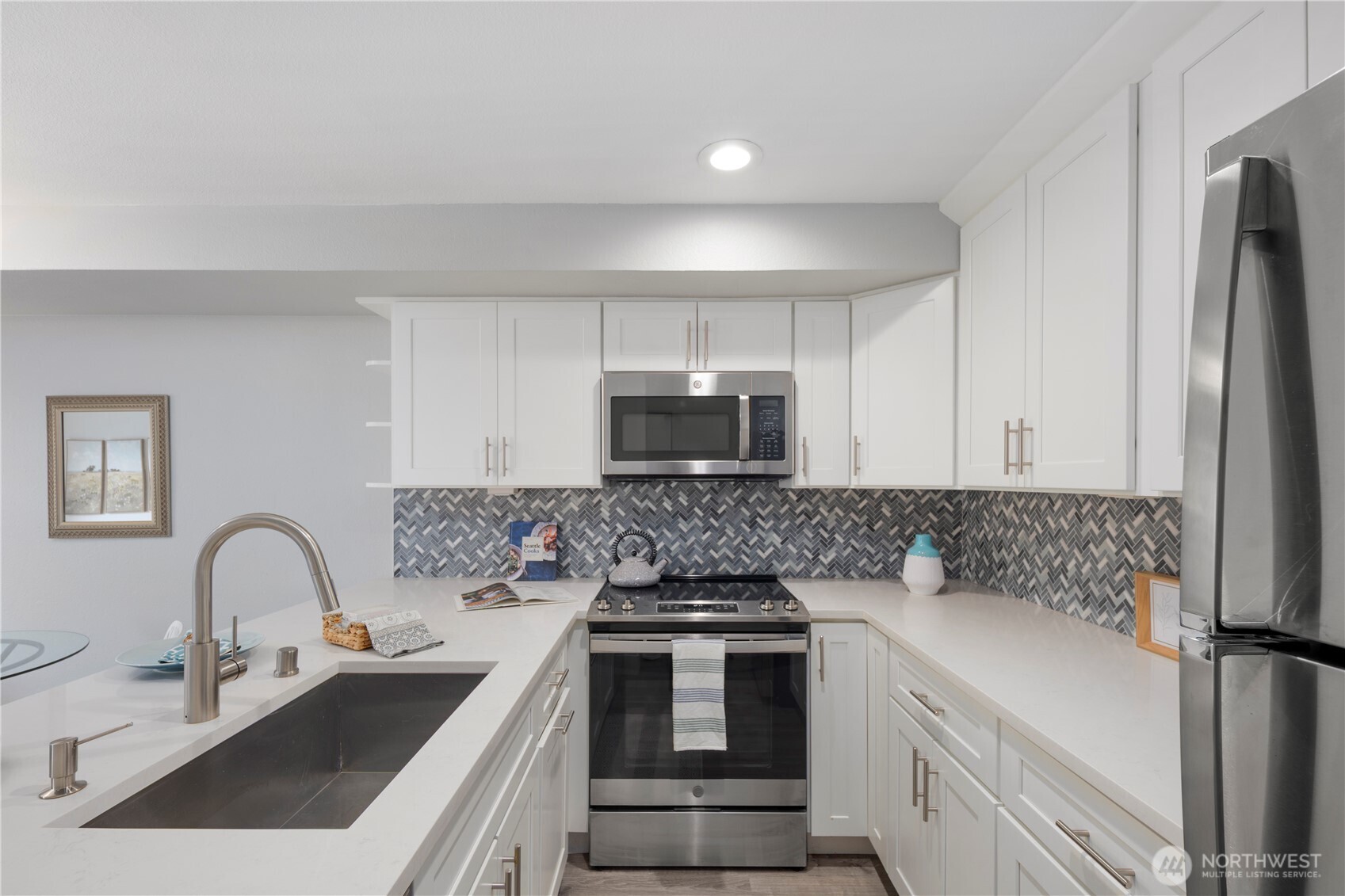 3022 Southwest Bradford Street, Unit 2 Seattle, WA 98126 - Photo 6 of 20