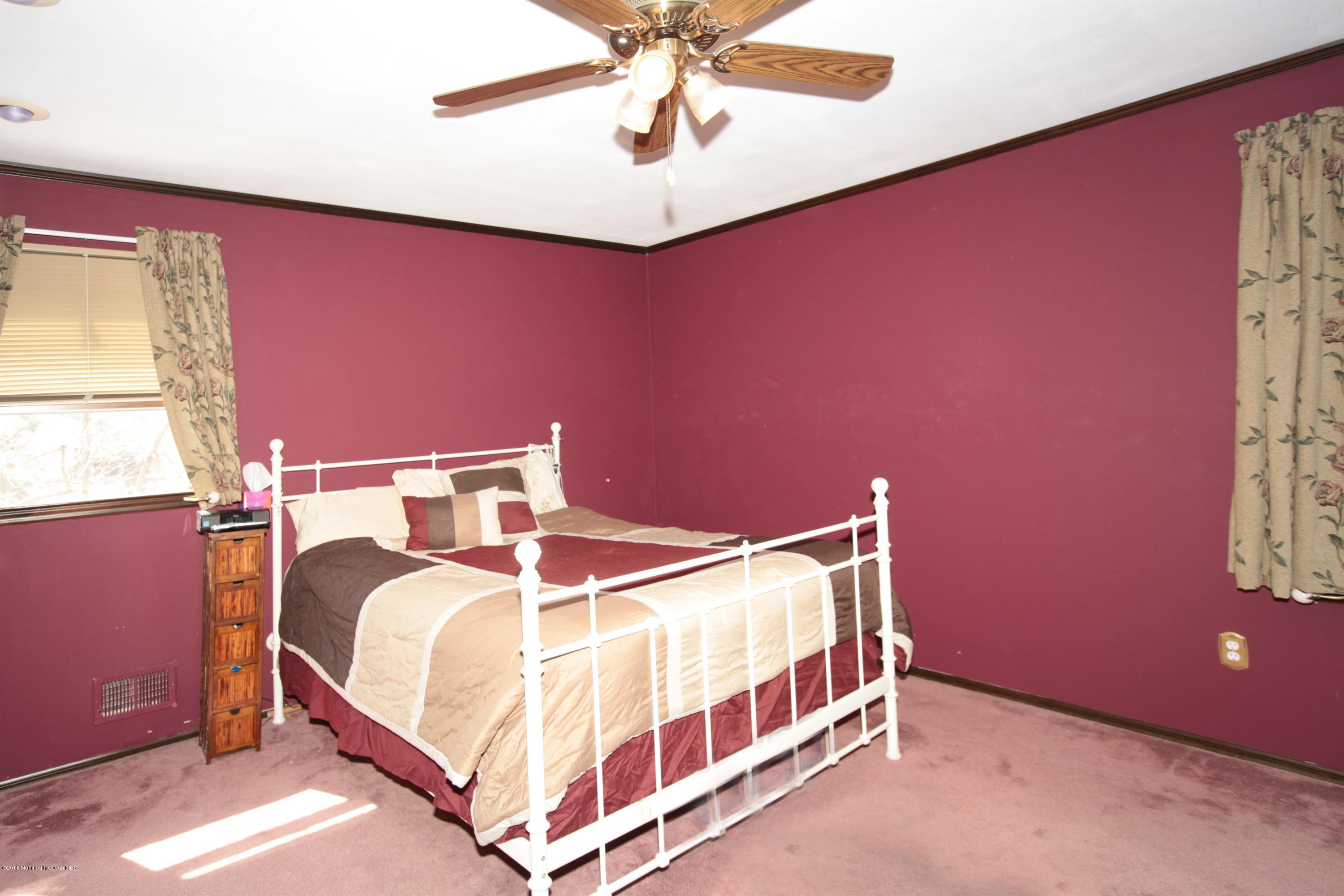 75 Sunnyside Road Howell, NJ 07731 - Photo 11 of 22 013_Bedroom.jpg