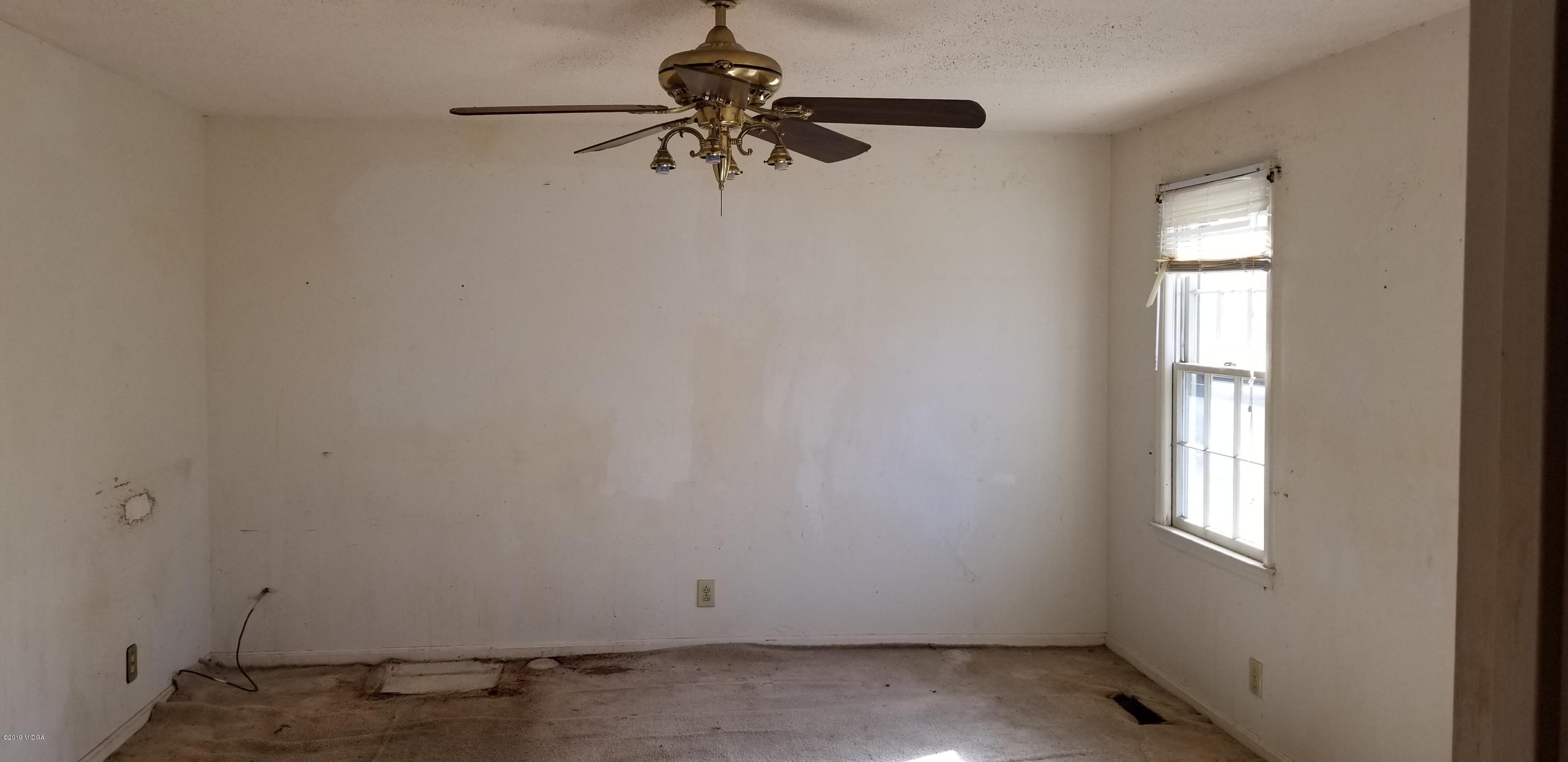 6990 Chant Road Lizella, GA 31052 - Photo 12 of 18 20191219_105607