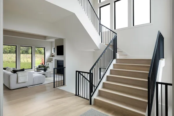 $2,550,000 | 16382 46th Place North, Plymouth, MN 55446