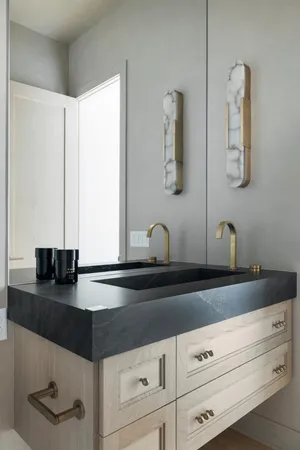 $2,550,000 | 16382 46th Place North, Plymouth, MN 55446