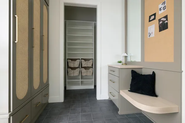 $2,550,000 | 16382 46th Place North, Plymouth, MN 55446