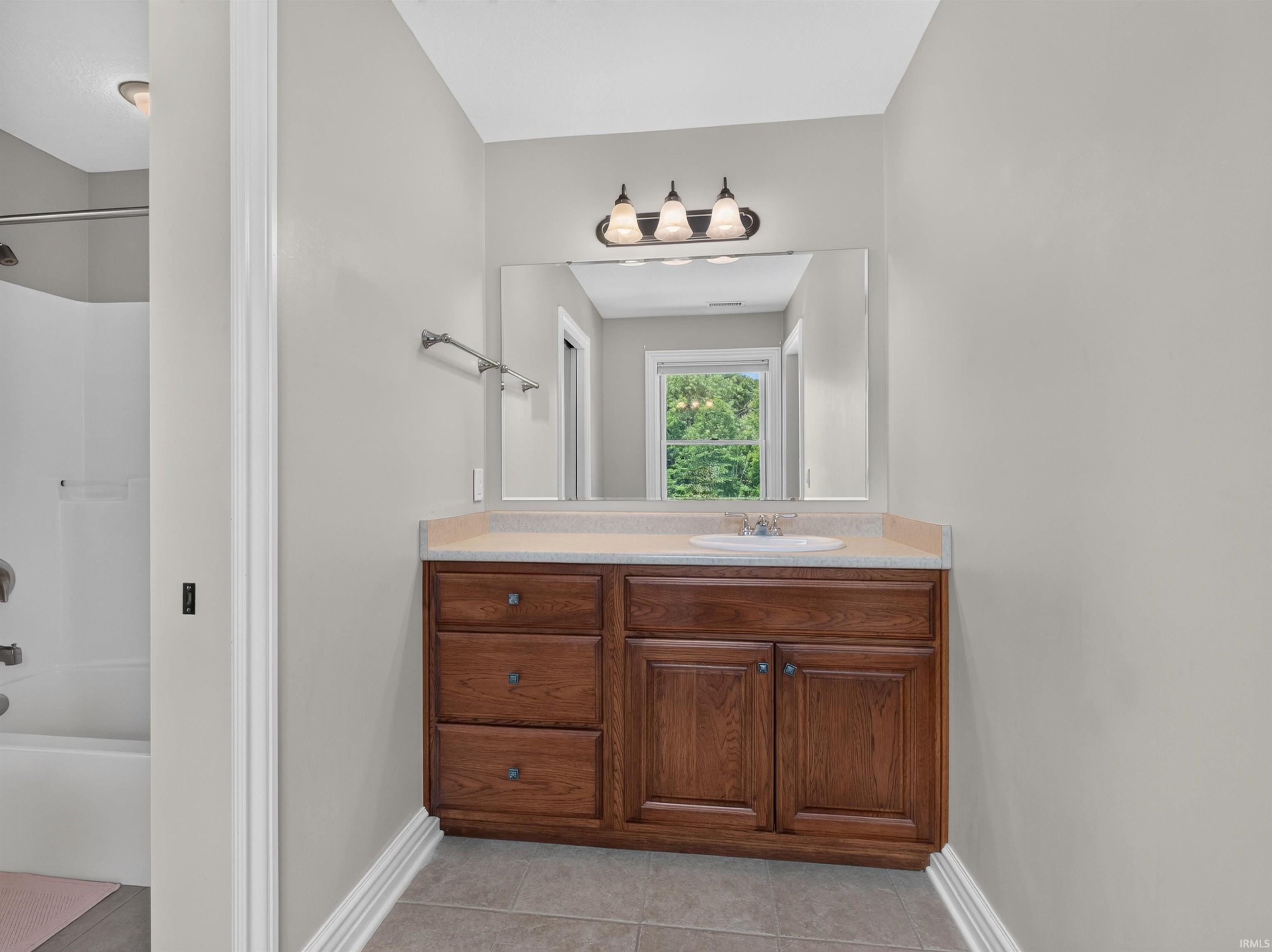 12223 Leo Road Fort Wayne, IN 46845 - Photo 38 of 50