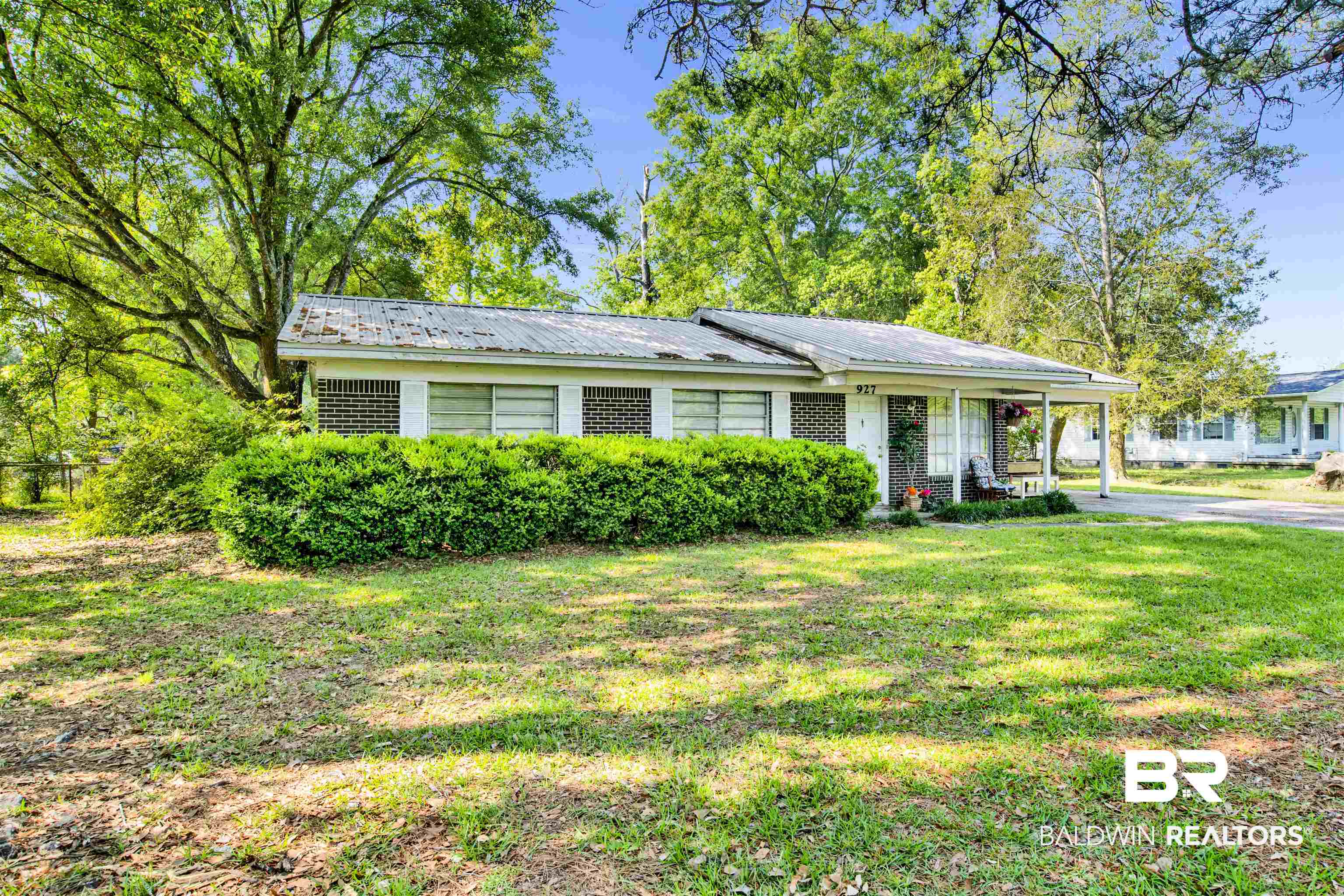 927 Celeste Road Saraland, AL 36571 - Photo 3 of 22