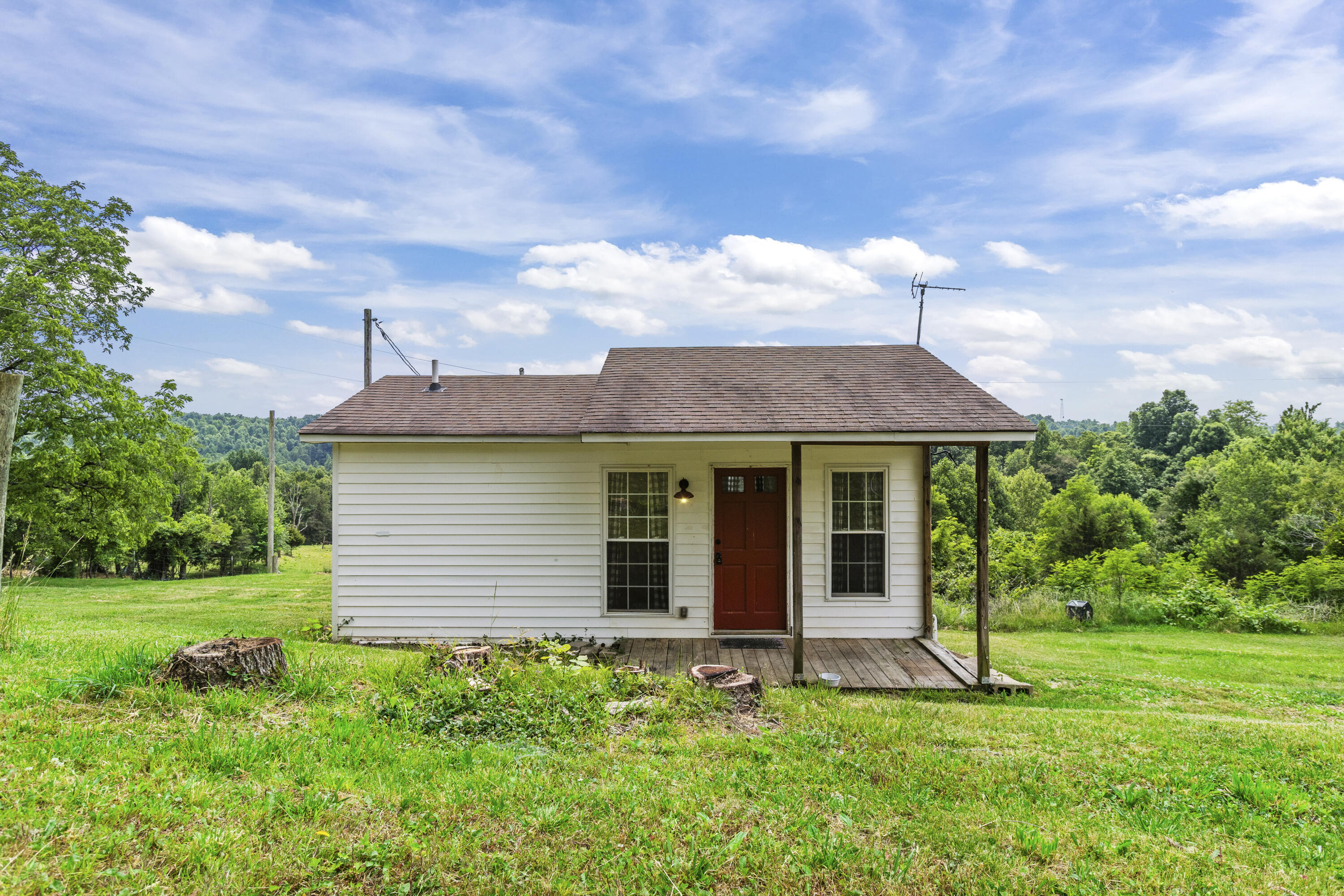12251 Climax Road McKee, KY 40447 - Photo 1 of 17 Covered front porch