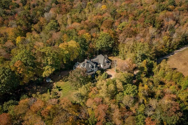 $1,450,000 | 33 Sea View Drive, Lincolnville, ME 04849