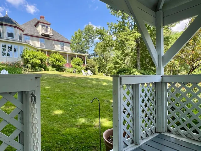 $1,450,000 | 33 Sea View Drive, Lincolnville, ME 04849