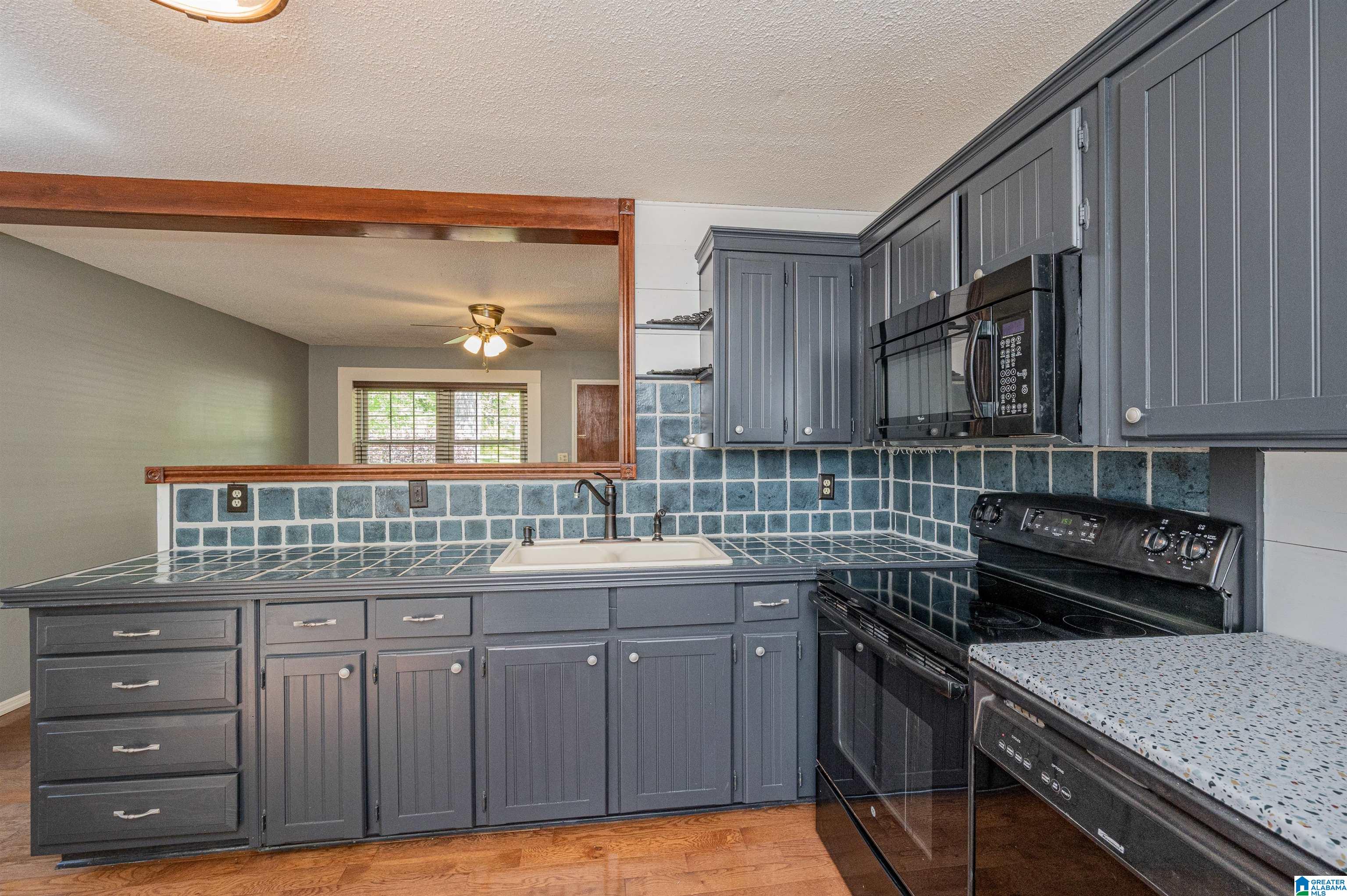 206 Connie Street Alabaster, AL 35007 - Photo 13 of 47