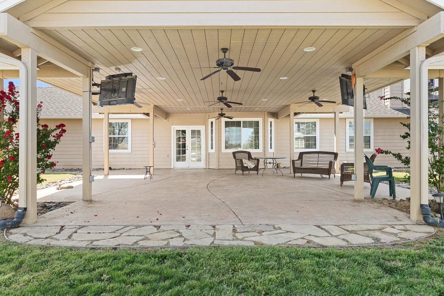 16639 Karen Road Madera, CA 93636 - Photo 17 of 20 Gallery Image 17