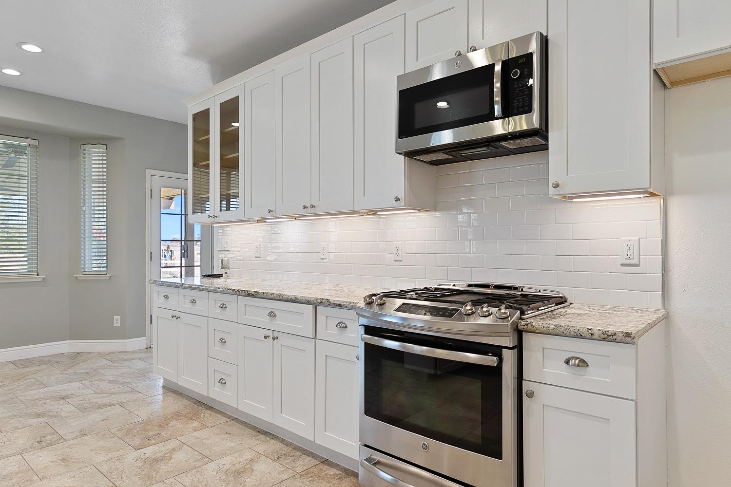 16639 Karen Road Madera, CA 93636 - Photo 8 of 20 Gallery Image 8