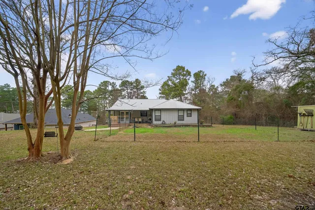 $269,000 | 20847 Lakeview Drive, Flint, TX 75762