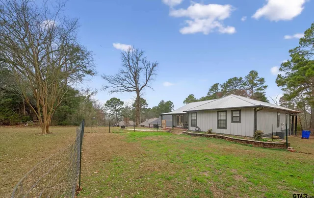 $269,000 | 20847 Lakeview Drive, Flint, TX 75762