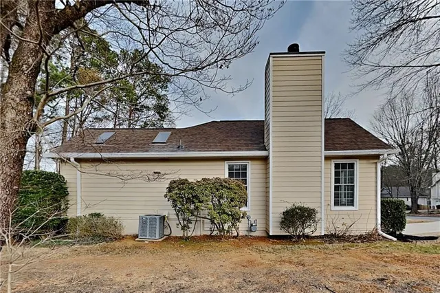 $2,350 | 2261 Byron Court Southwest, Marietta, GA 30064