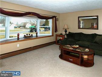 20 Quarry Road Levittown, PA 19057 - Photo 3 of 12 Gallery Image 3