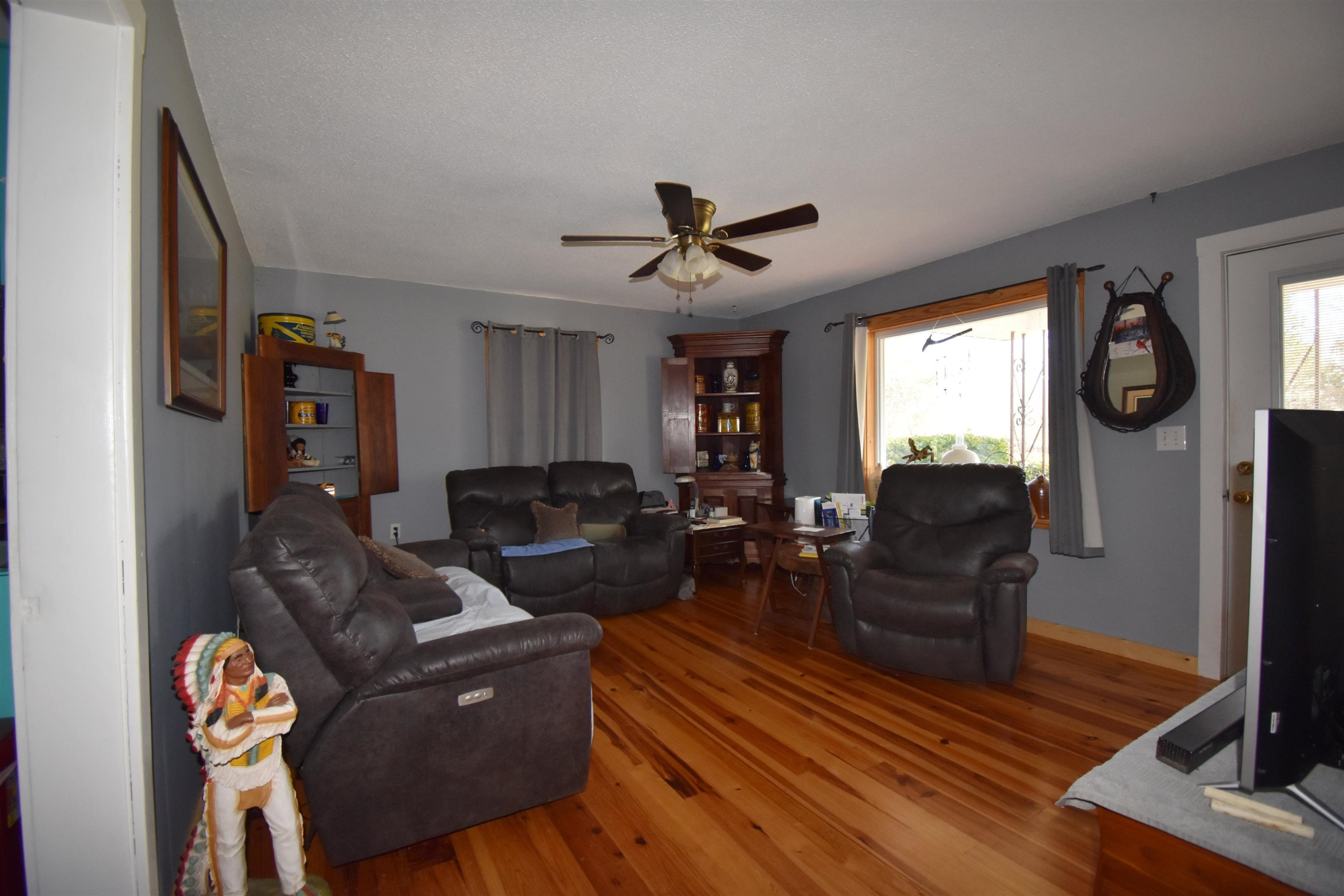 482 Horseshoe Bend Road Linden, TN 37096 - Photo 4 of 24 Photo 4